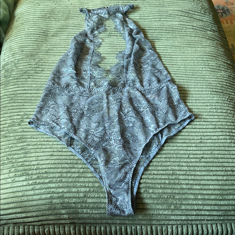 Victoria’s Secret One Piece in Gray Lace Lingerie Bodysuit Size Large